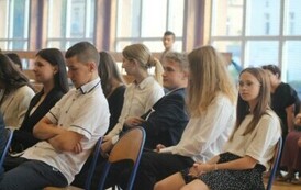 Galeria aktualności Zakończenie szkoły - klasy &oacute;sme - 2023/2024 75 4
