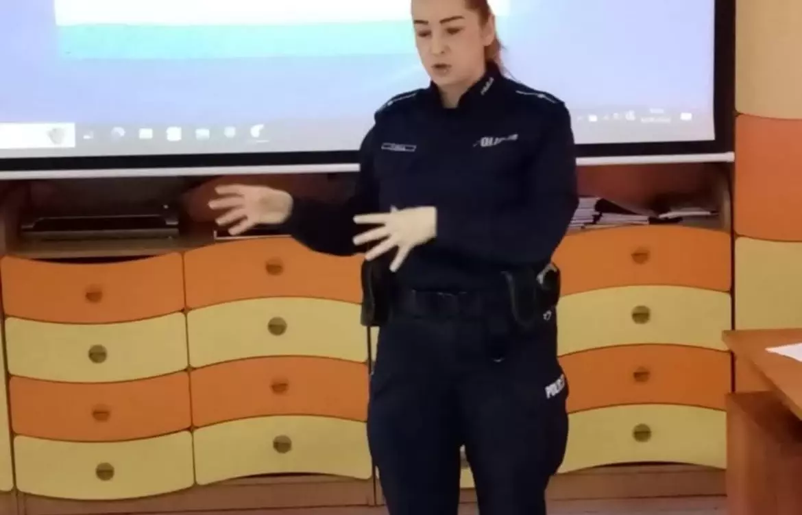 Zdjęcie do Spotkanie z policjantką