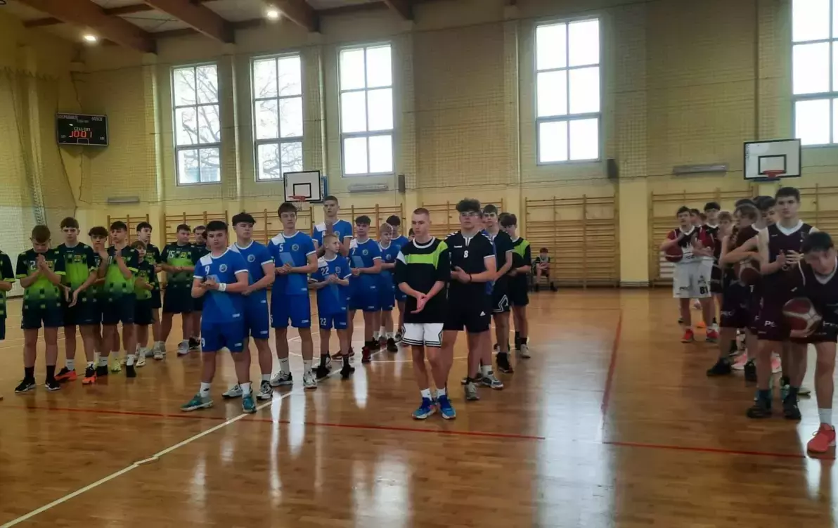 Zdjęcie do 1/4 Finału Wojew&oacute;dzkich Igrzysk Młodzieży Szkolnej (rocznik 2010-2011) w Koszyk&oacute;wce Chłopc&oacute;w