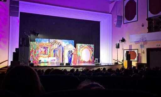 Zdjęcie do Opowieść wigilijna - wyjazd do teatru