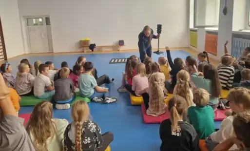 Zdjęcie do Spotkanie z Policjantką - Bezpieczna droga do szkoły