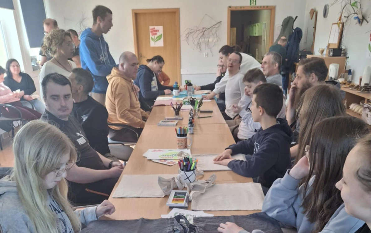 Zdjęcie do Warsztaty w Powiatowym Domu Pomocy Społecznej w Drawsku Pom.
