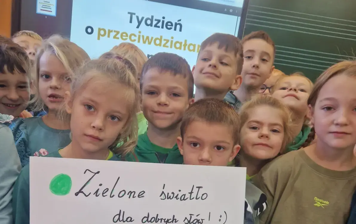 Zdjęcie do 2 października- Światowy Dzień bez Przemocy