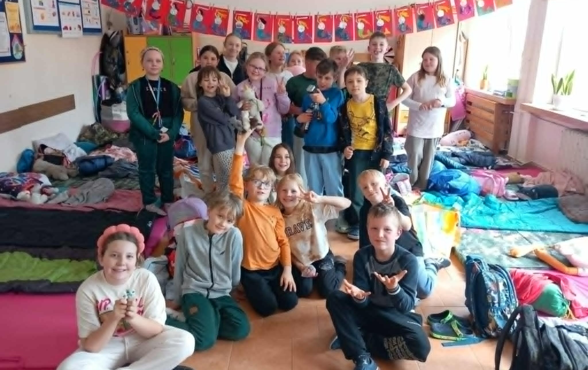 Zdjęcie do Pizza, zbijak i noc w szkole &ndash; tego nie da się zapomnieć!