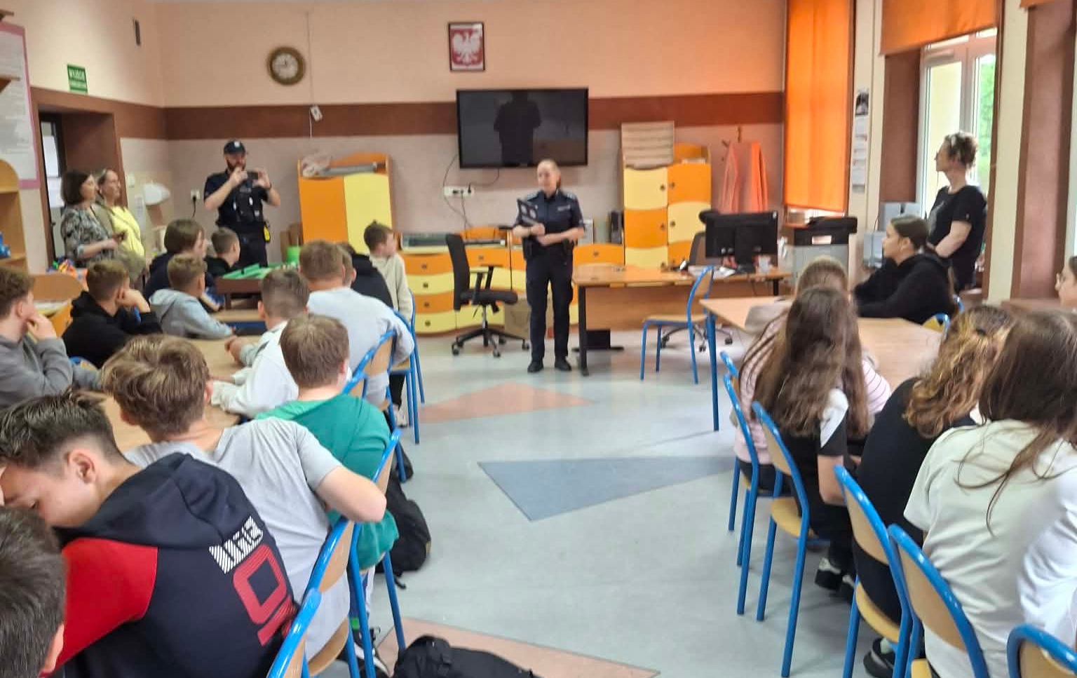 Zdjęcie do  Nie piję, nie biorę, nie jestem agresorem - spotkanie profilaktyczne