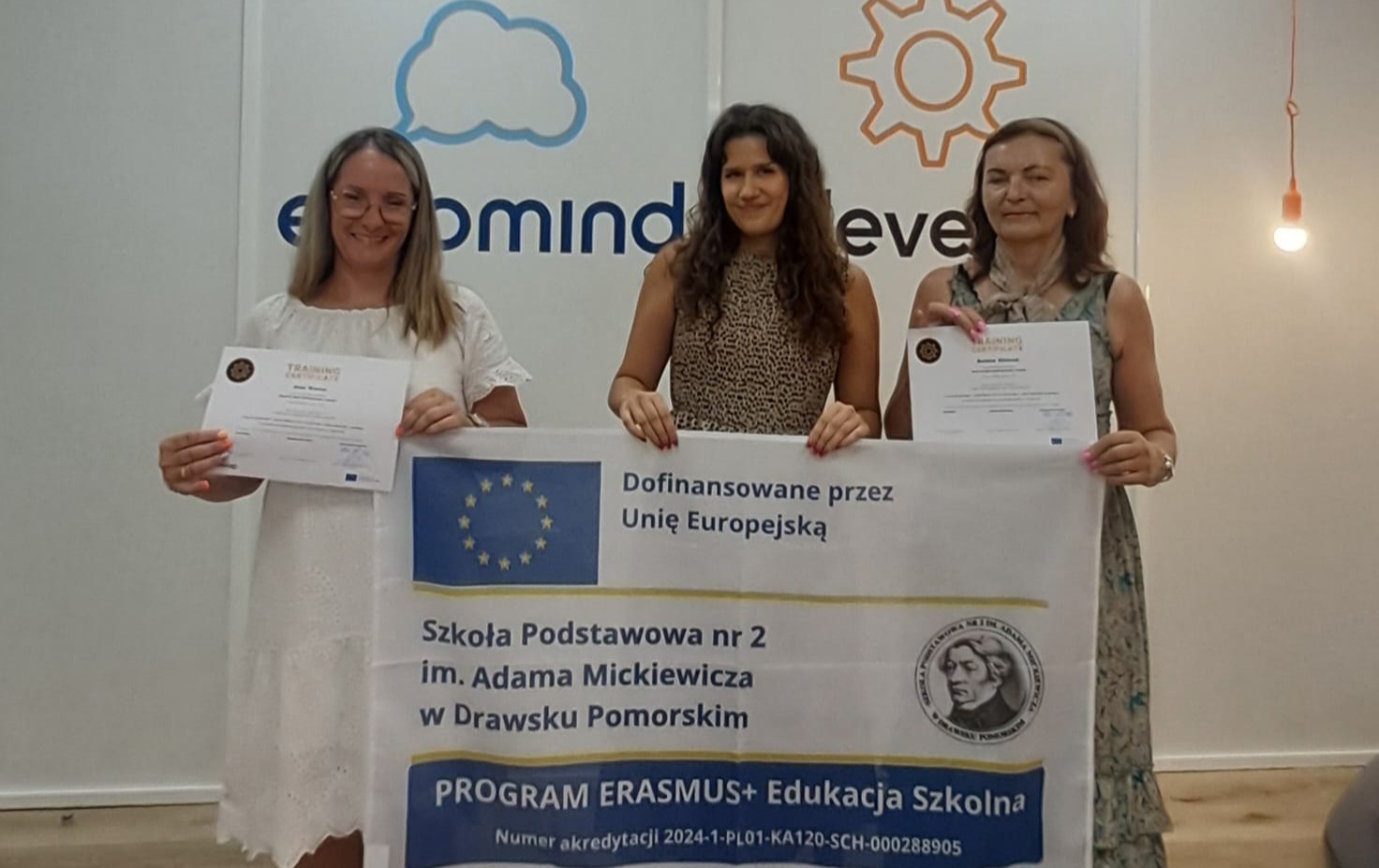 Zdjęcie do Erasmus+ w Maladze &ndash; troska o dobrostan i przeciwdziałanie wypaleniu zawodowemu